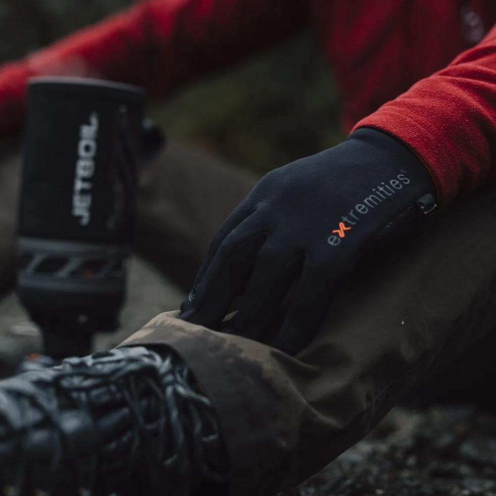 Extremities (by Terra Nova) Sticky Power Liner Gloves (Black) - Image 2