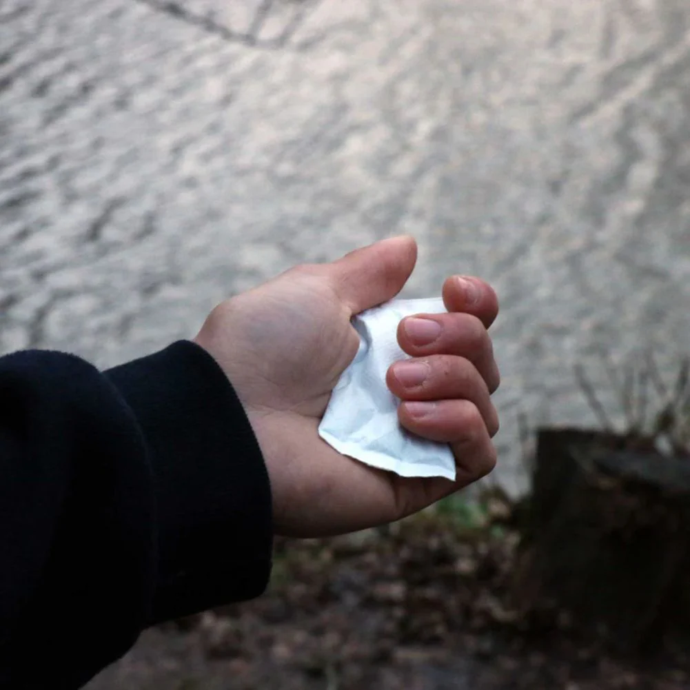 Lifesystems Air Activated Hand Warmers - Image 5