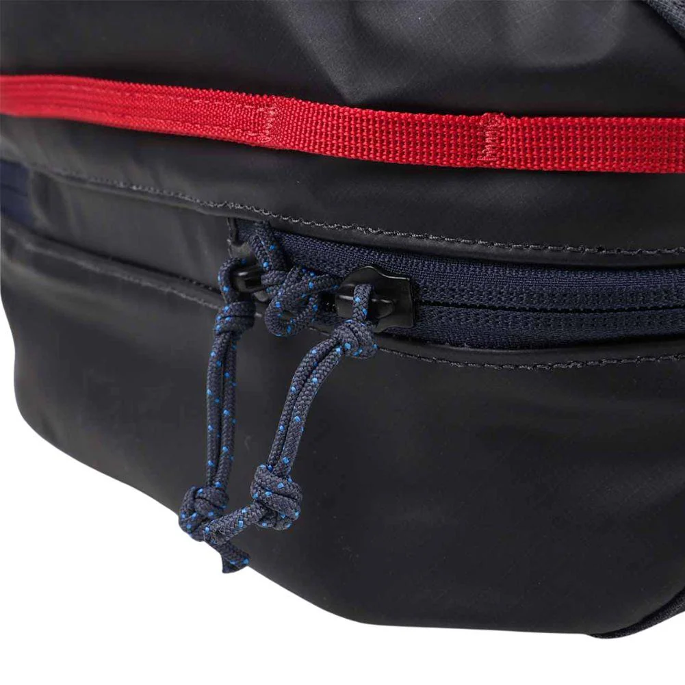 Patagonia Black Hole Cube 6L (Smolder Blue w/Amanita Red) - Image 5