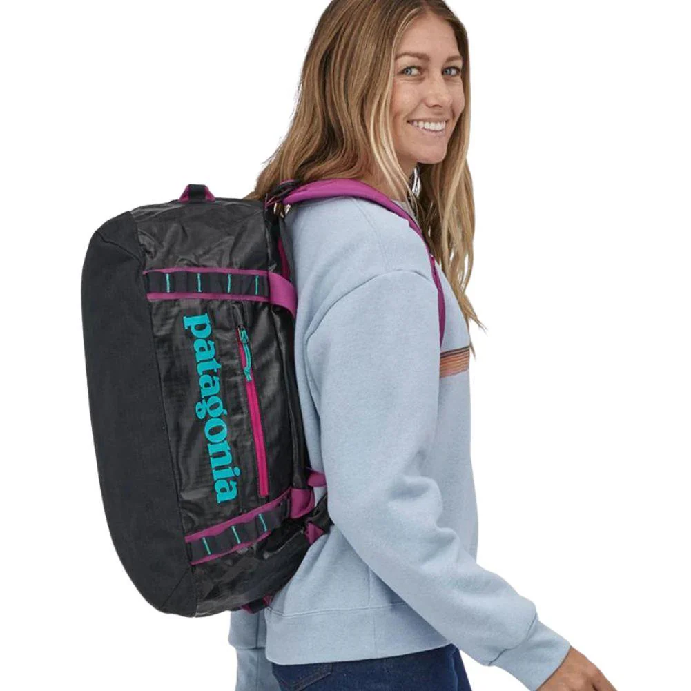 Patagonia Black Hole Duffel Bag 40 Litre (Pitch Blue) - Image 4