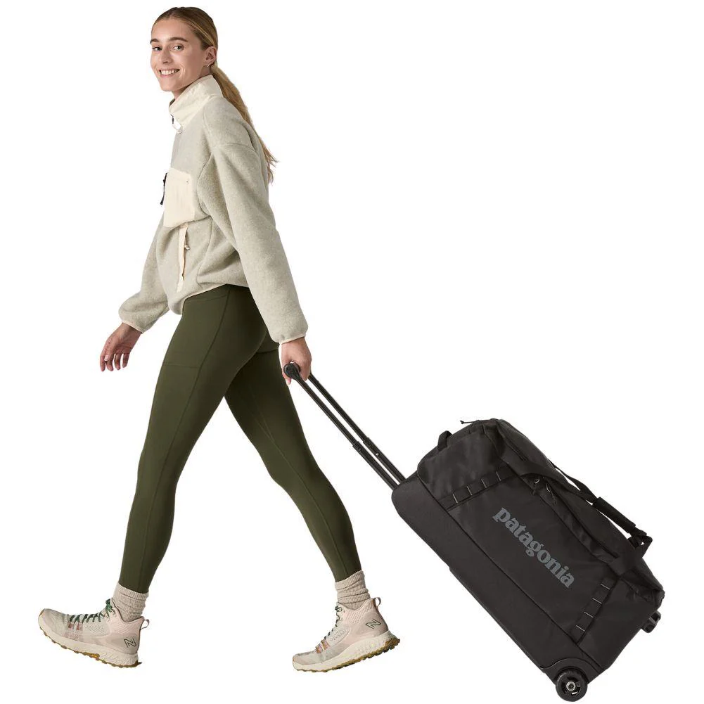 Patagonia Black Hole Wheeled Duffel 70L (Black) - Image 4