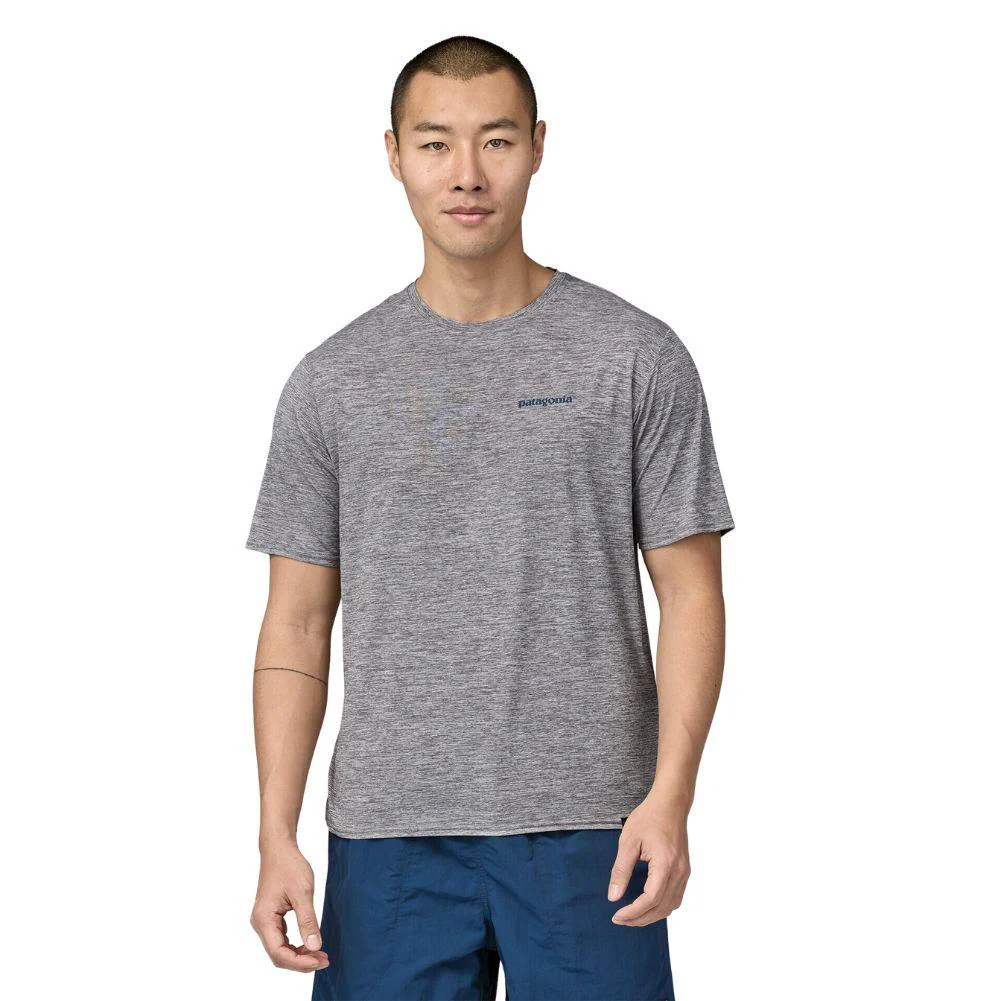 Patagonia Men's Capilene Cool Daily Graphic Shirt - Waters (Boardshort Logo Abalone Blue: Feather Grey) - Image 4