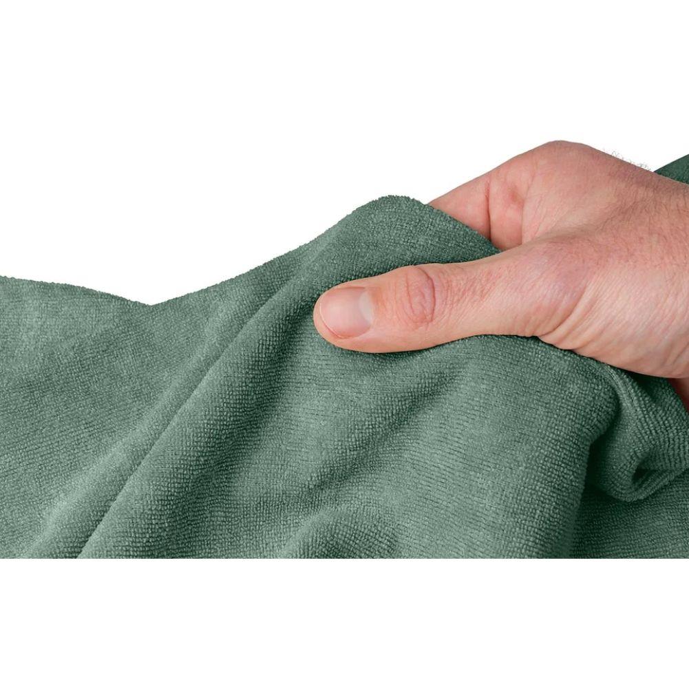Sea To Summit Tek Microfibre Towel - Large (Sage Green) - Image 4