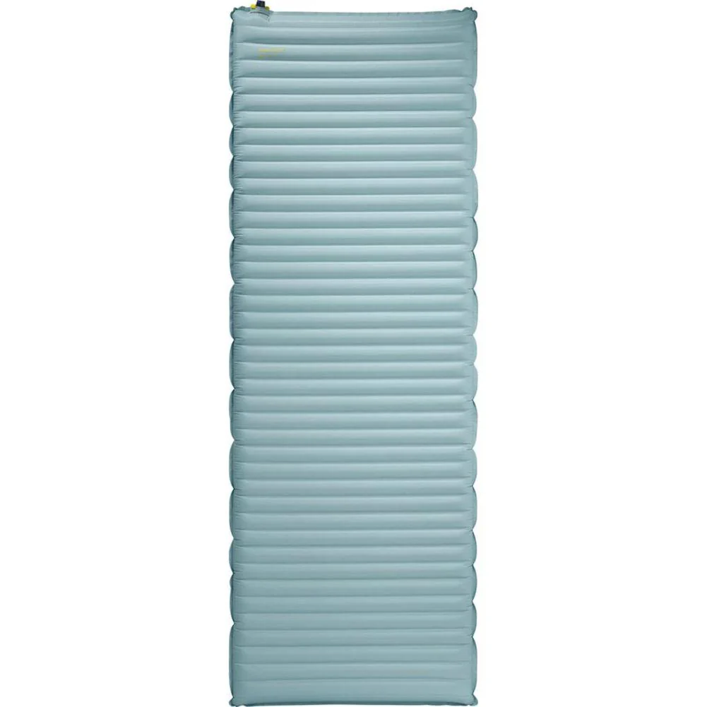 Therm-a-Rest NeoAir XTherm NXT MAX Sleeping Pad - Regular Wide (Neptune) - Image 2