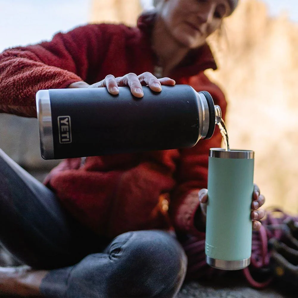 Yeti Rambler 46 OZ Bottle With Chug Cap (Navy) - Image 13