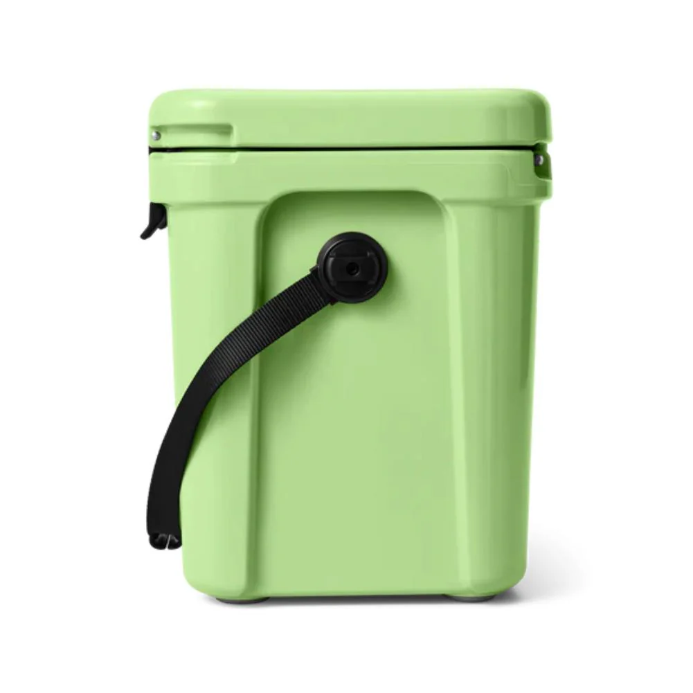 Yeti Roadie 24 Cool Box (Key Lime) - Image 5