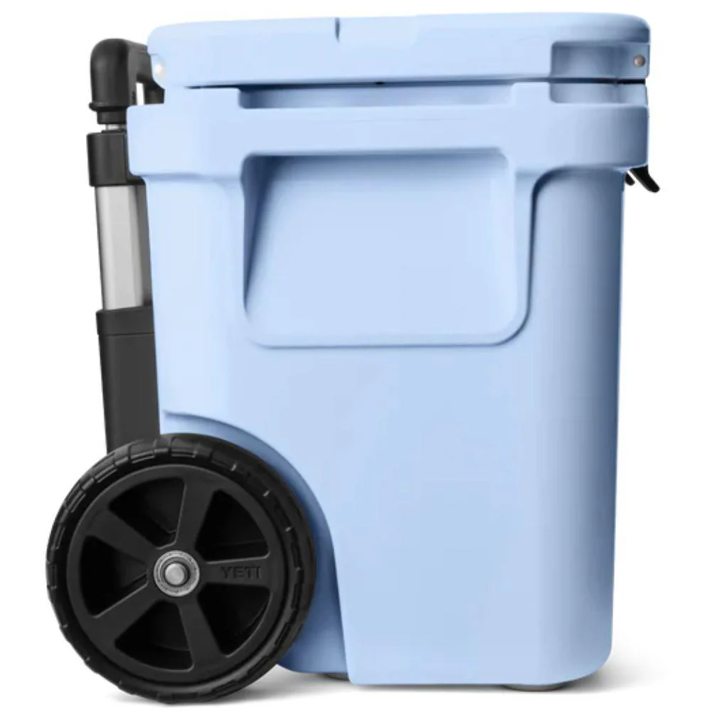 Yeti Roadie 32 Wheeled Cool Box (Big Sky Blue) - Image 6