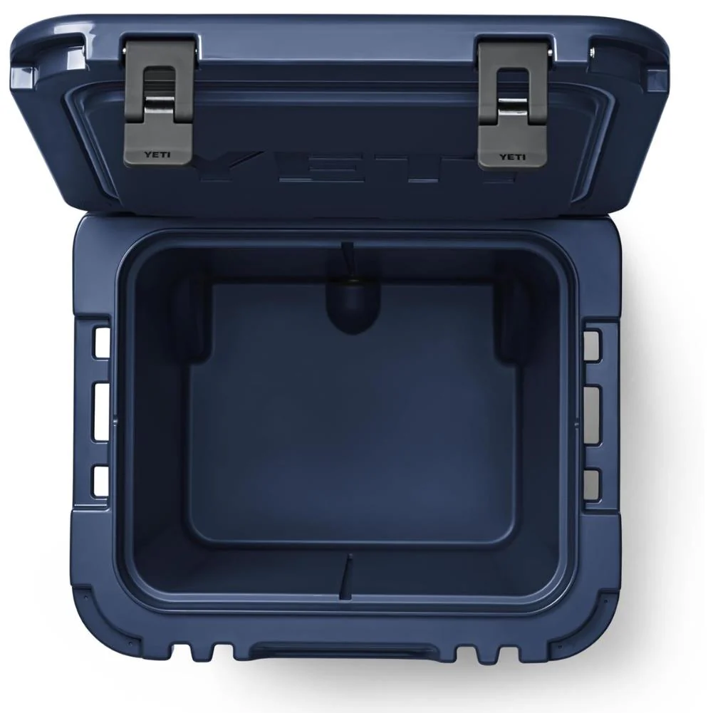Yeti Roadie 48 Wheeled Cool Box (Navy) - Image 5