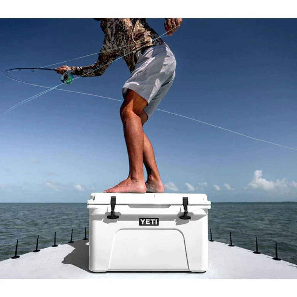Yeti Tundra 45 Cool Box (Ultramarine Violet) - Image 6